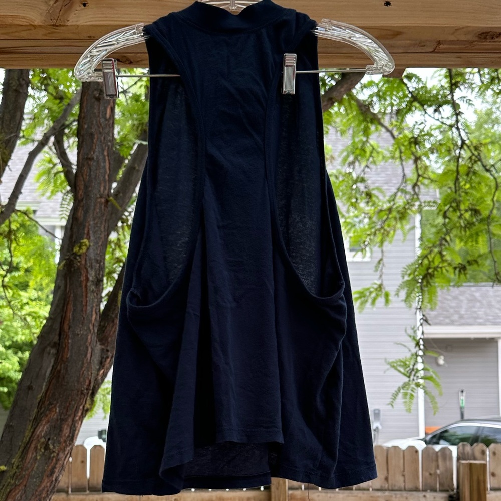 Anthropologie Electric & Rose NWOT Mock Neck Dark Blue Muscle Tank Large - Picture 6 of 12